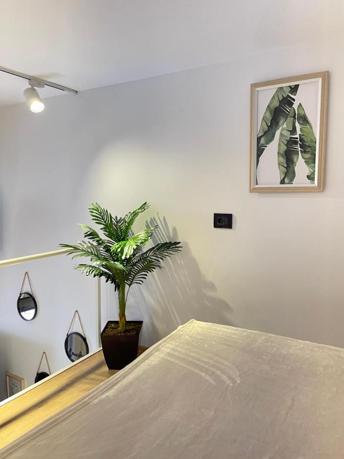 Duplex Lungomare Suites Влёра Экстерьер фото