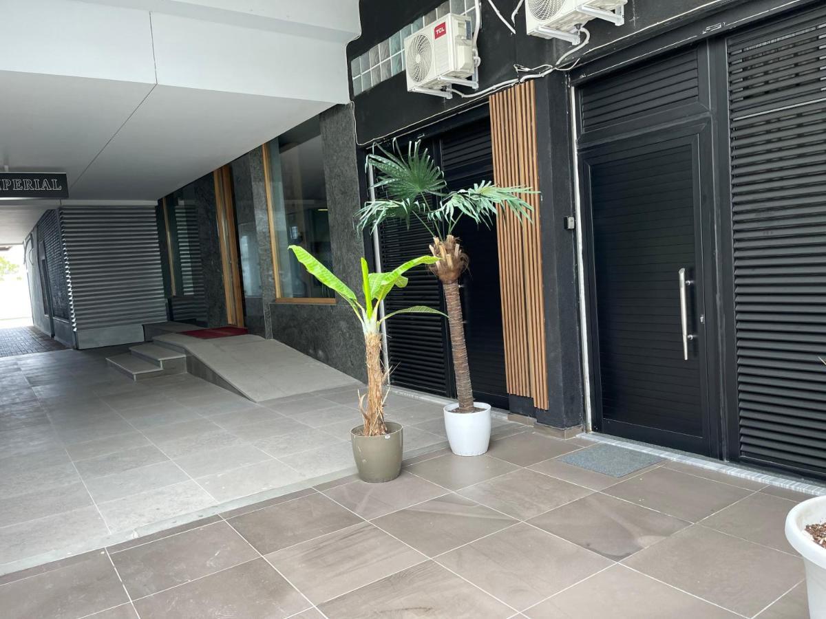 Duplex Lungomare Suites Влёра Экстерьер фото