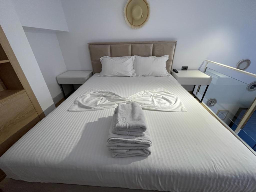 Duplex Lungomare Suites Влёра Экстерьер фото