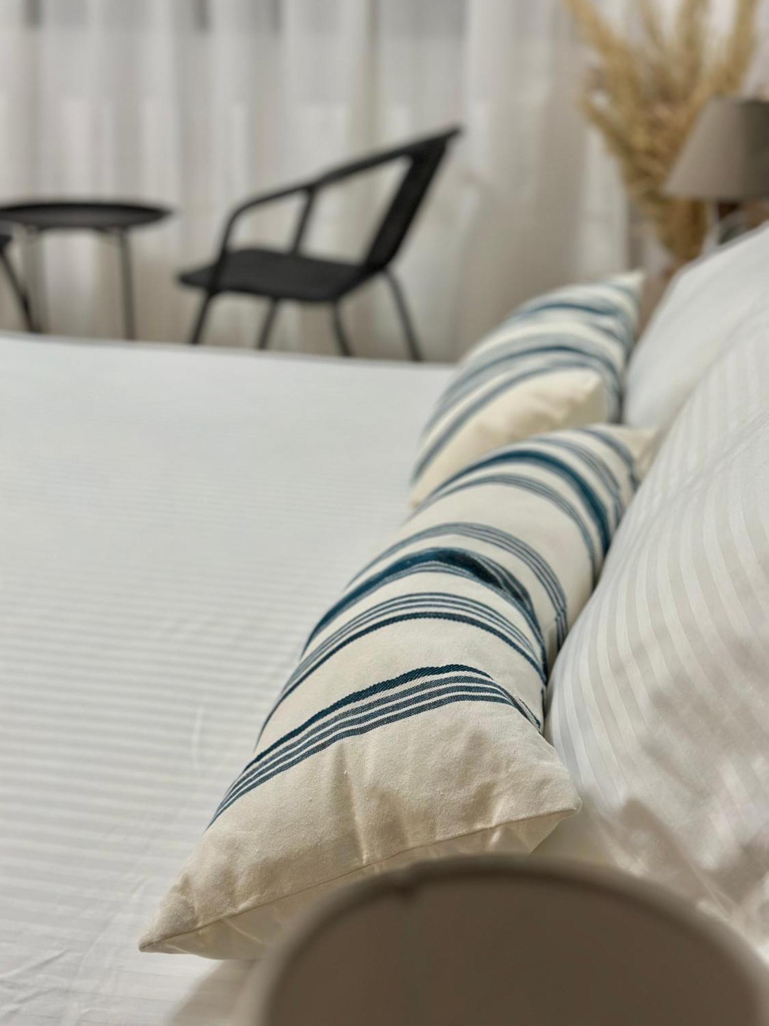 Duplex Lungomare Suites Влёра Экстерьер фото